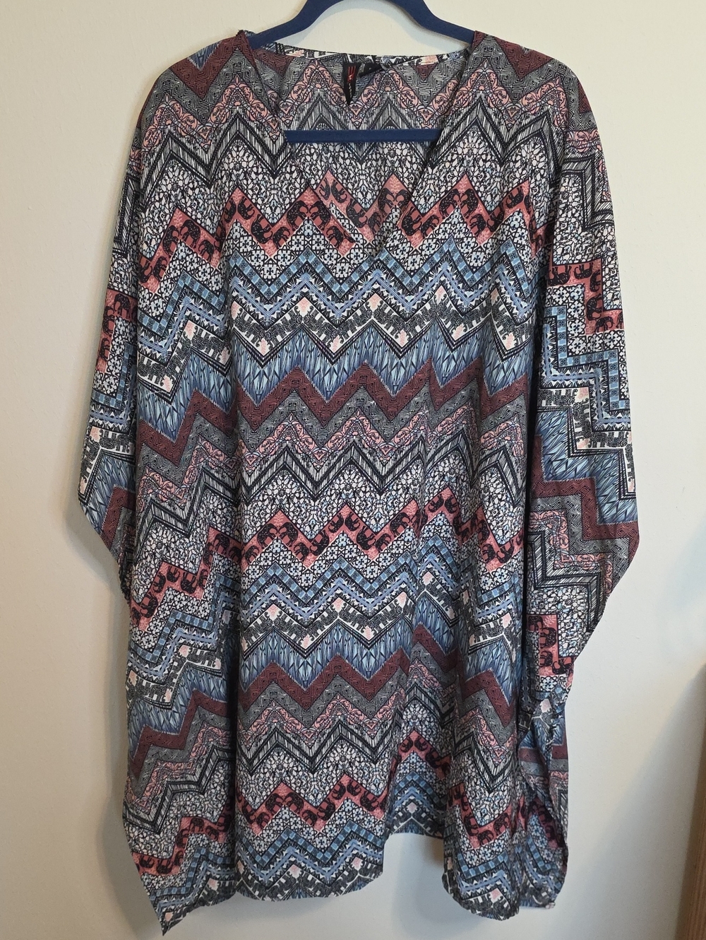Chevron-Print Relaxed Tunic in Blue and Pink